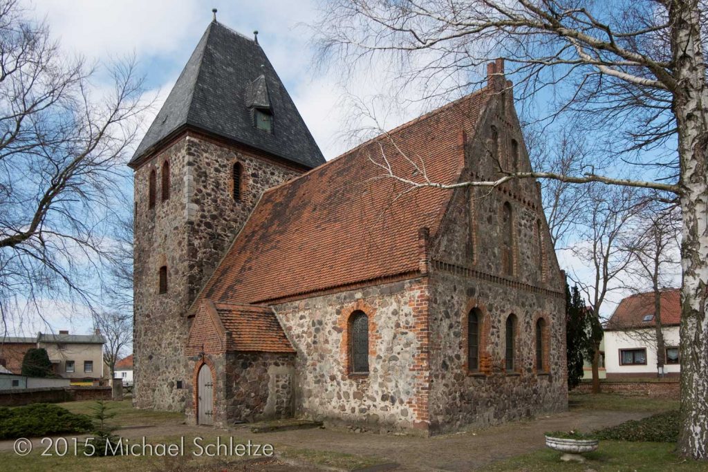 Dorfkirche Seefeld von Südosten