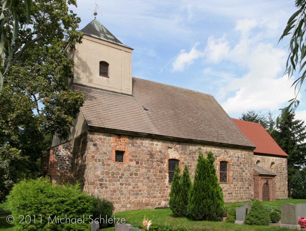Dorfkirche Beerfelde von Südosten