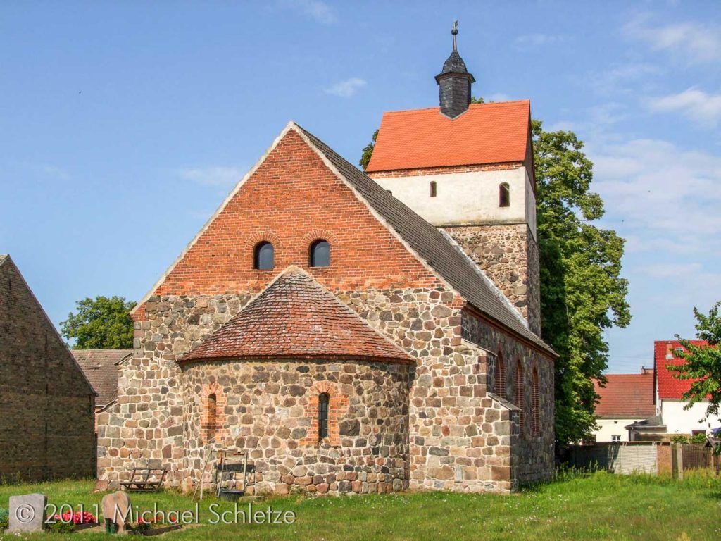 Dorfkirche Körbitz von Nordosten